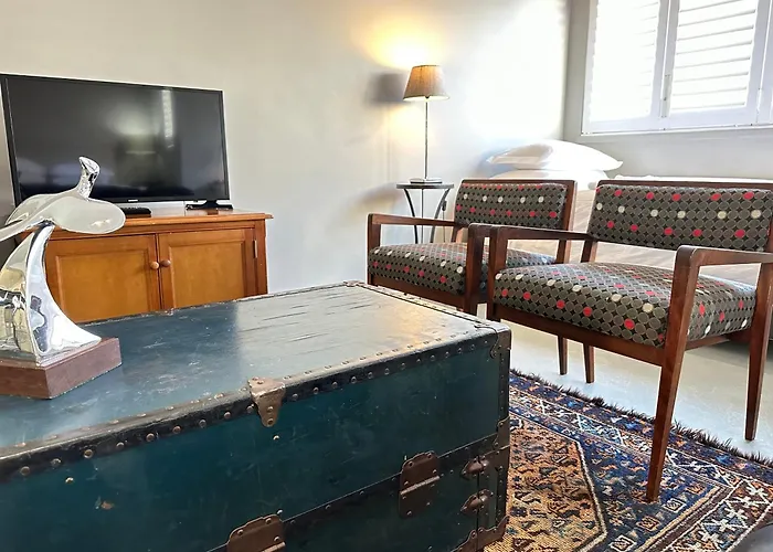 Green Point Self Catering Studios