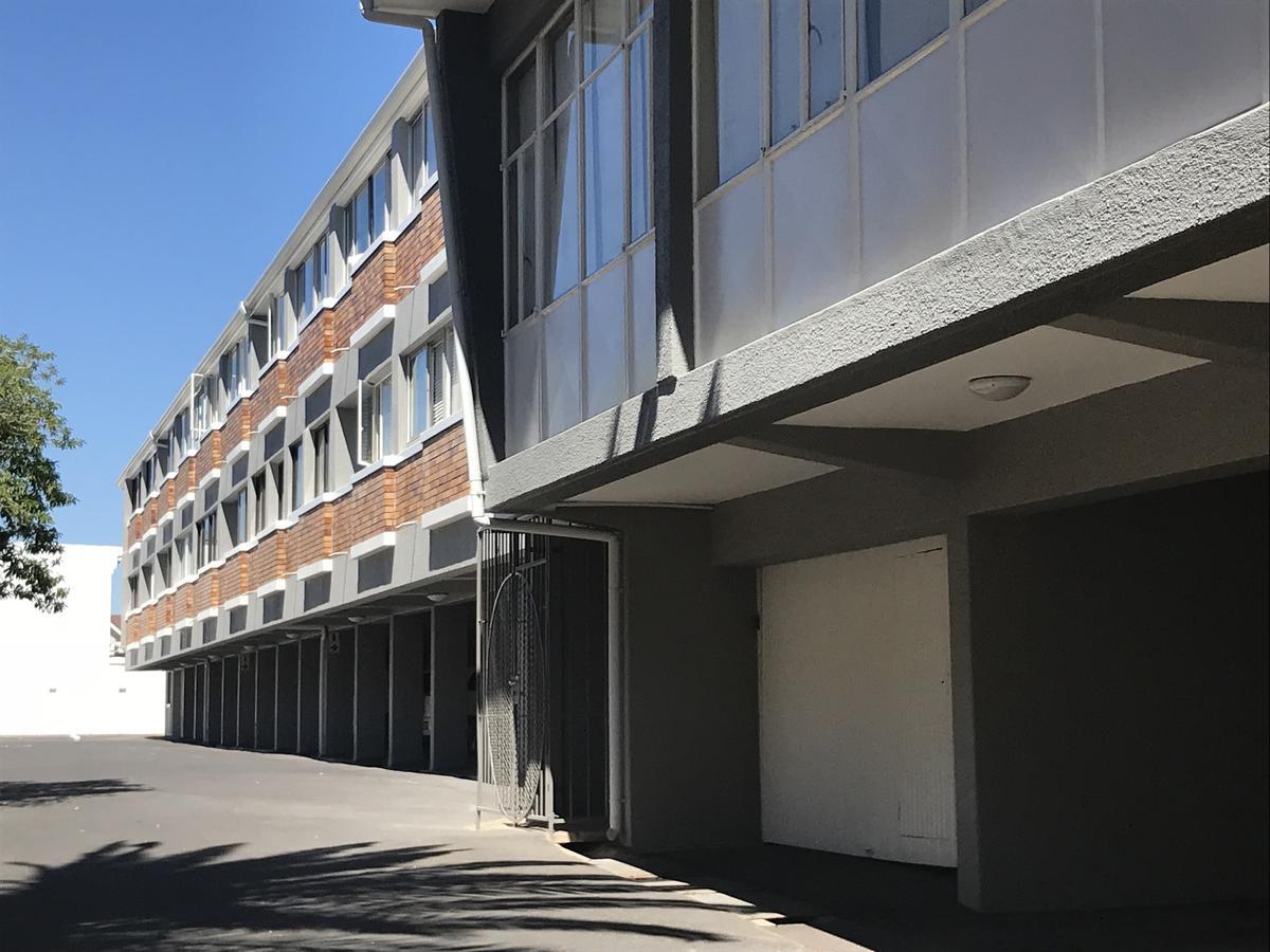 Point Self Catering * Cape Town